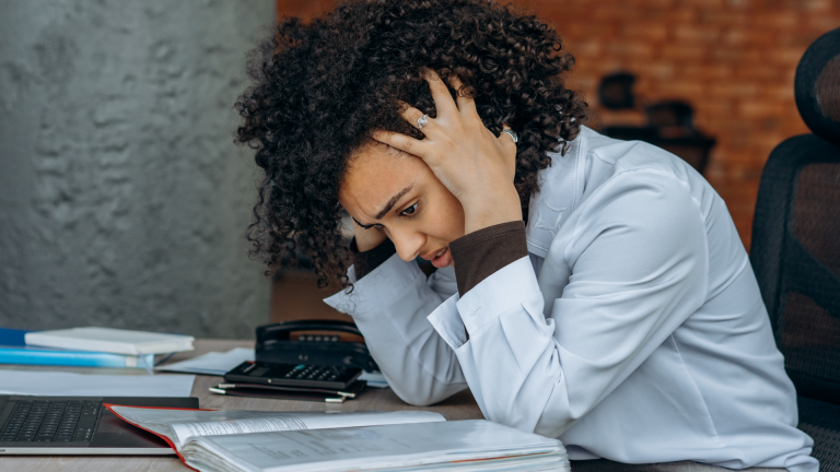 Lire la suite à propos de l’article Comment Faire Face au Syndrome de l&rsquo;Imposteur?